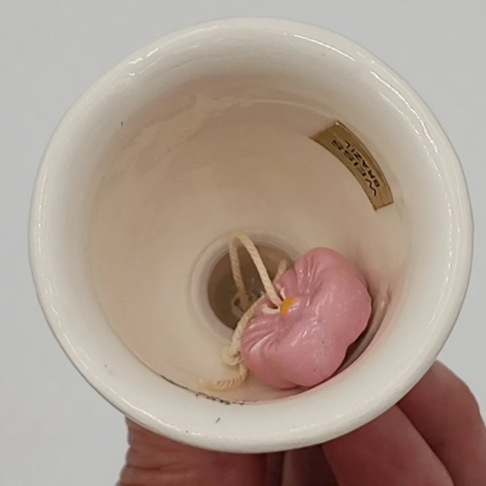 Vintage Avon Bunny Rabbit Bell Ceramic White w/Pink Flowers Weiss Brazil 1984
